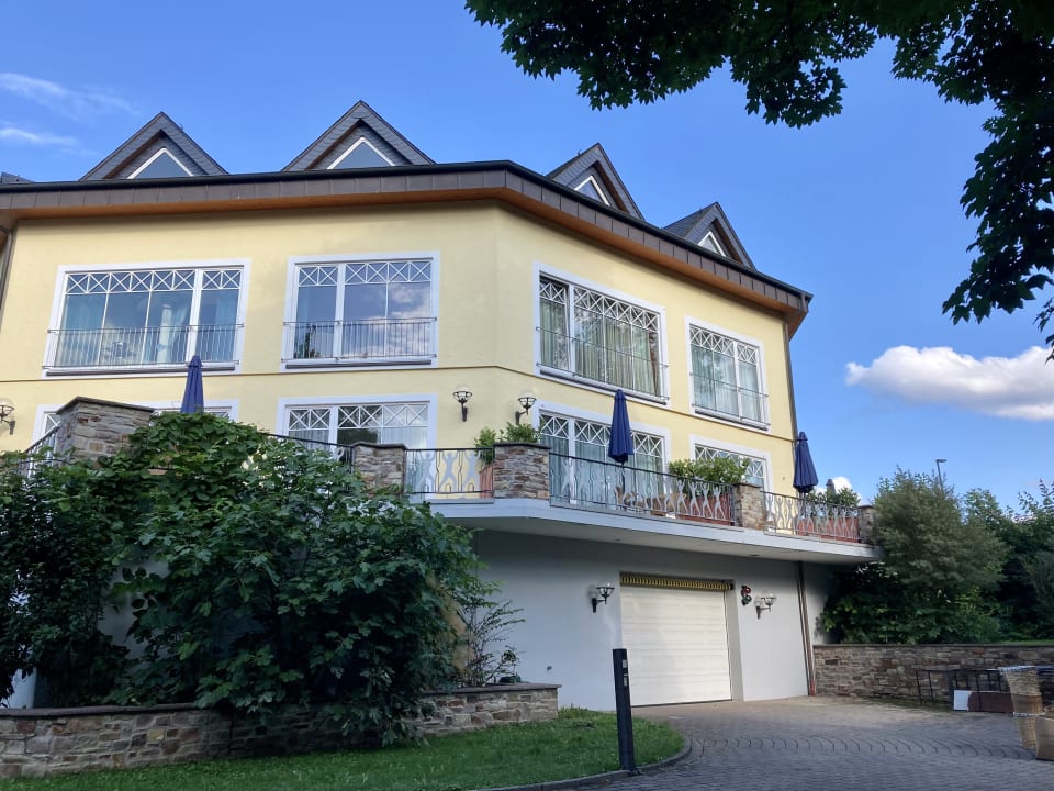 Außenansicht Hotel Weisser Bär