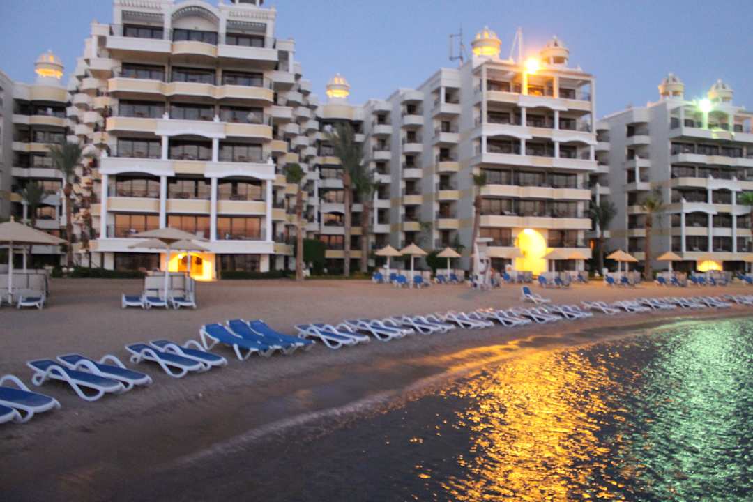 Отель на рассвете SUNRISE Holidays Resort (Adults Only)