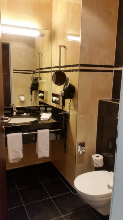 Bad Courtyard by Marriott Vienna Prater/Messe