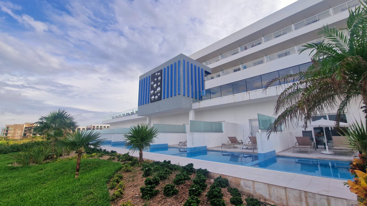 Außenansicht Hotel Riu Palace Costa Mujeres