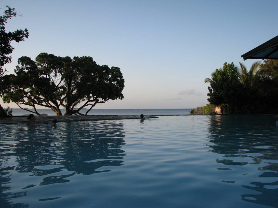 Basenik Adaaran Select Meedhupparu Island Resort - Premium All Inclusive