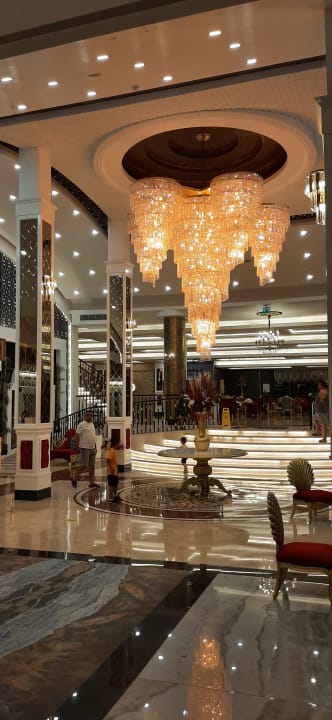 Lobby Dream World Palace Hotel