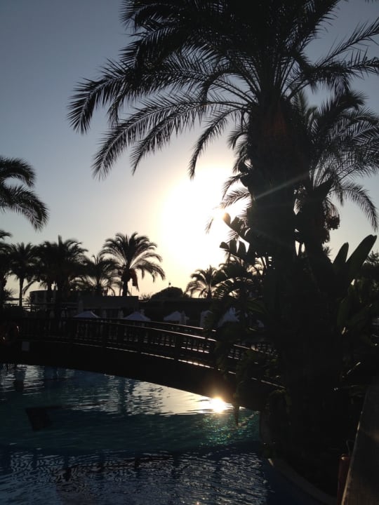 Gartenanlage Sunis Kumköy Beach Resort Hotel & Spa