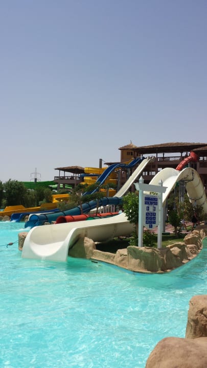 In der Anlage Pickalbatros Jungle Aqua Park Resort - Neverland Hurghada