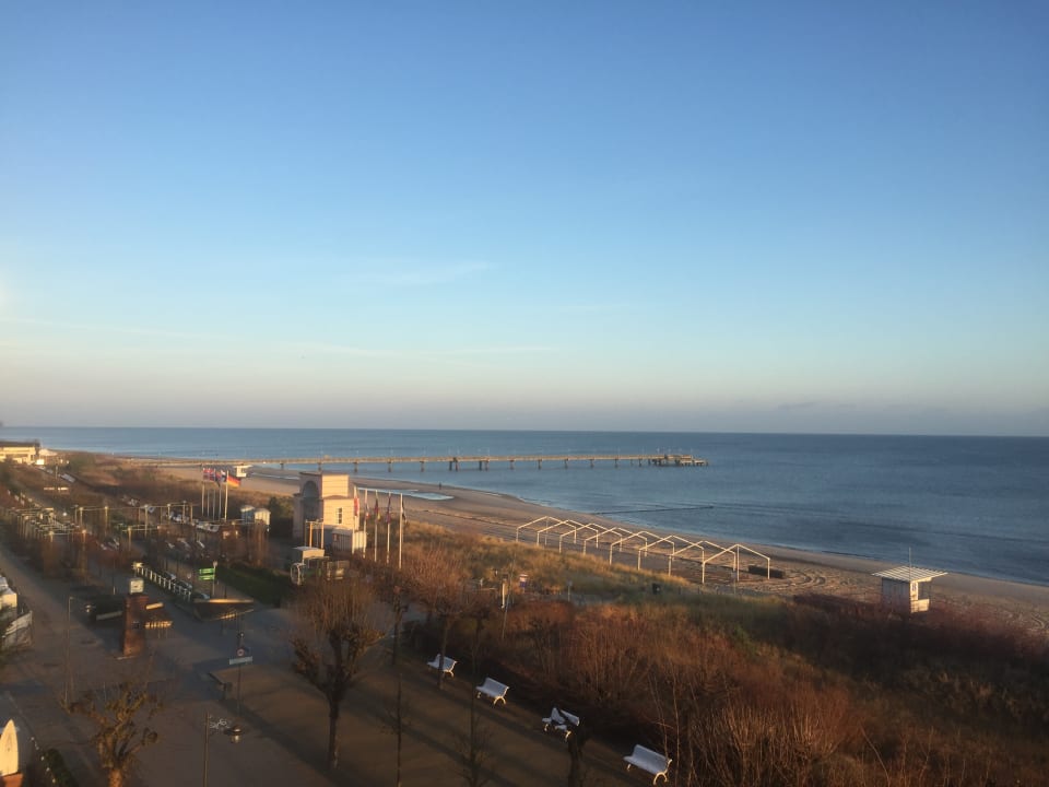 Ausblick SEETELHOTEL Kaiserstrand Beachhotel