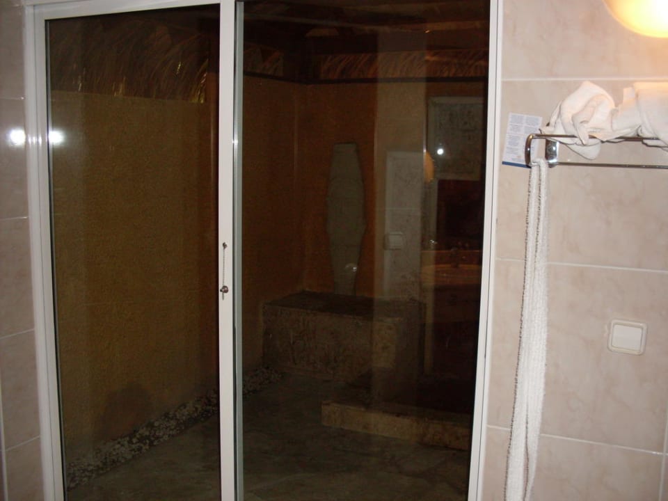 Verbindung von Bad und Außenbad Grand Palladium Select Bávaro Resort & Spa