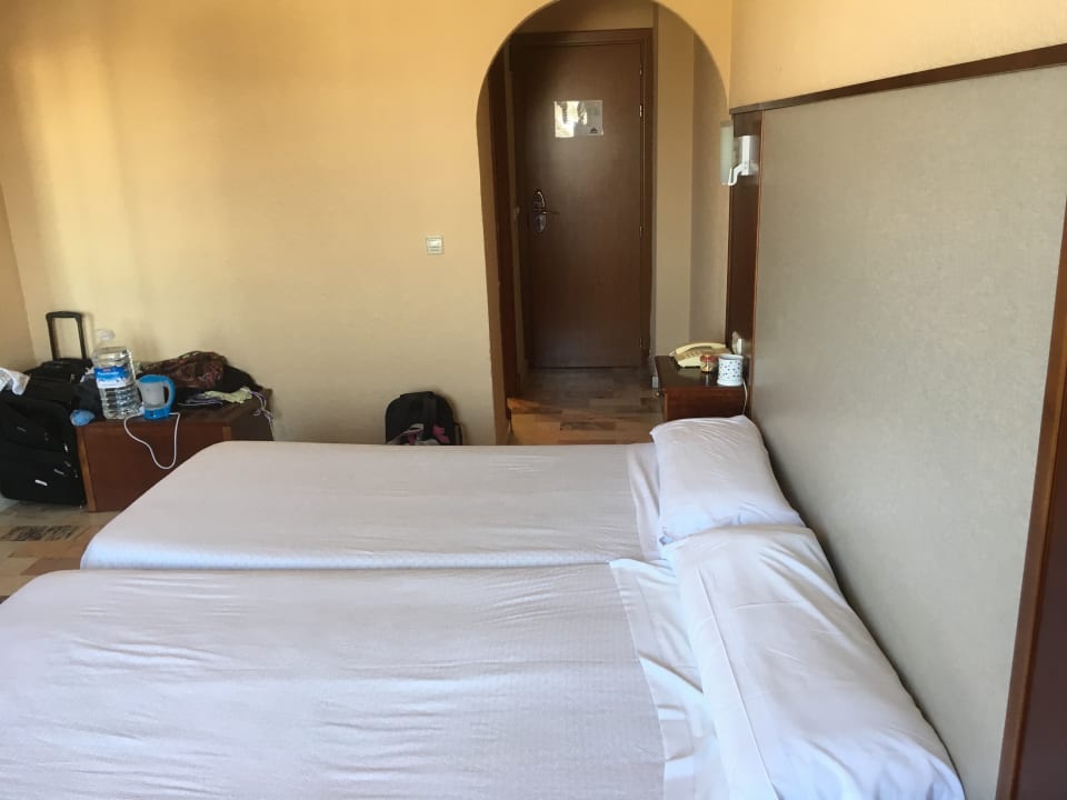 Zimmer Hotel Royal Costa