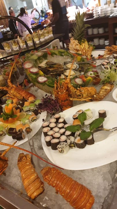 Gastro Royal Central Hotel and Resort The Palm
