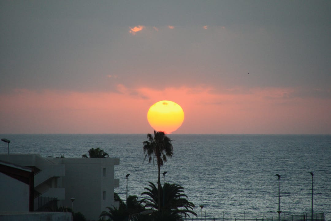 Sonnenaufgang vom Zimmer aus Sentido Aequora Lanzarote Suite