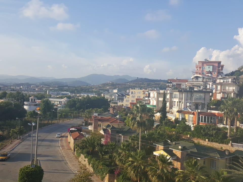 Ausblick vom Balkon Dizalya Palm Garden