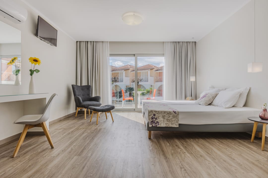 Zimmer Sunrise Zante - Adults Only Hotel