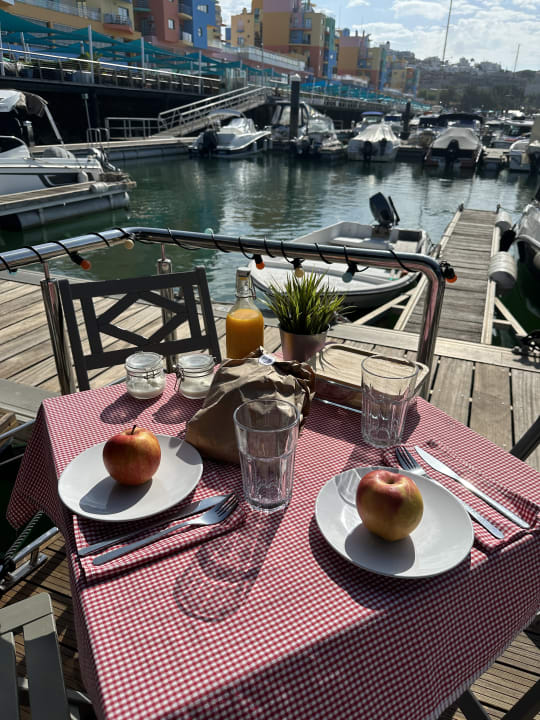 Gastro The Homeboat Company Piccola-Cagliari