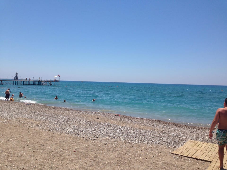 Meer mit Steg Sunmelia Beach Resort