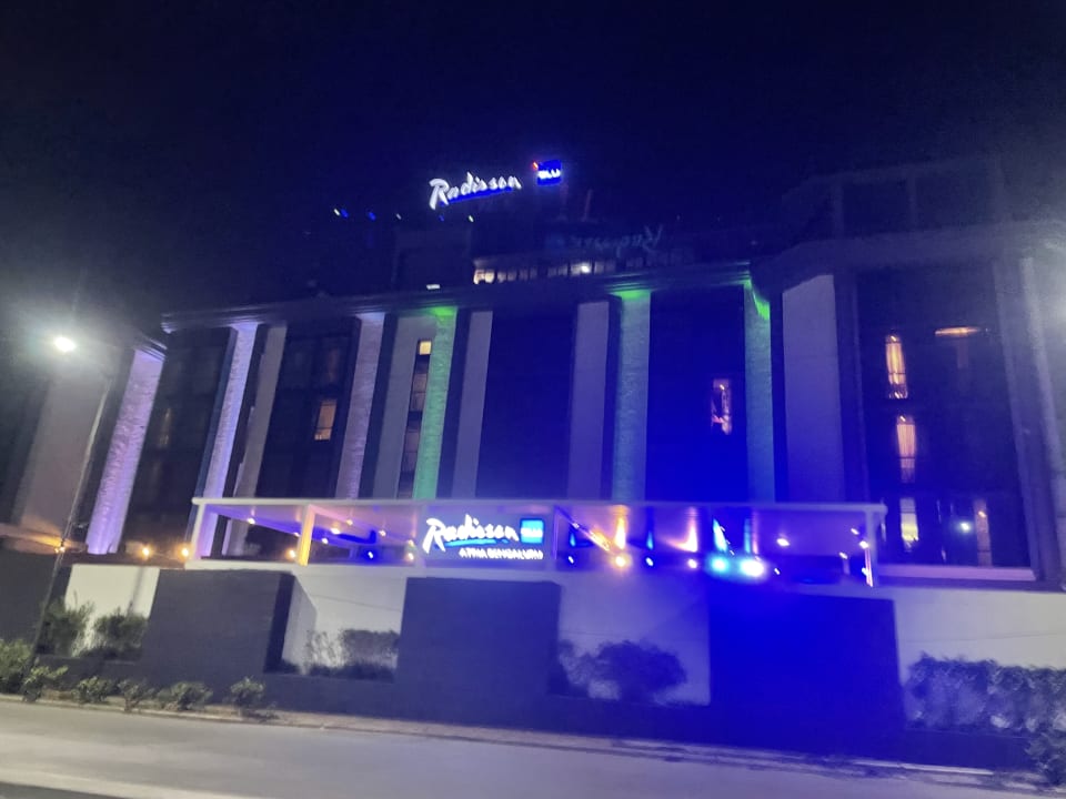 Außenansicht Radisson Blu Bengaluru Atria Point Bengaluru Karnataka IN