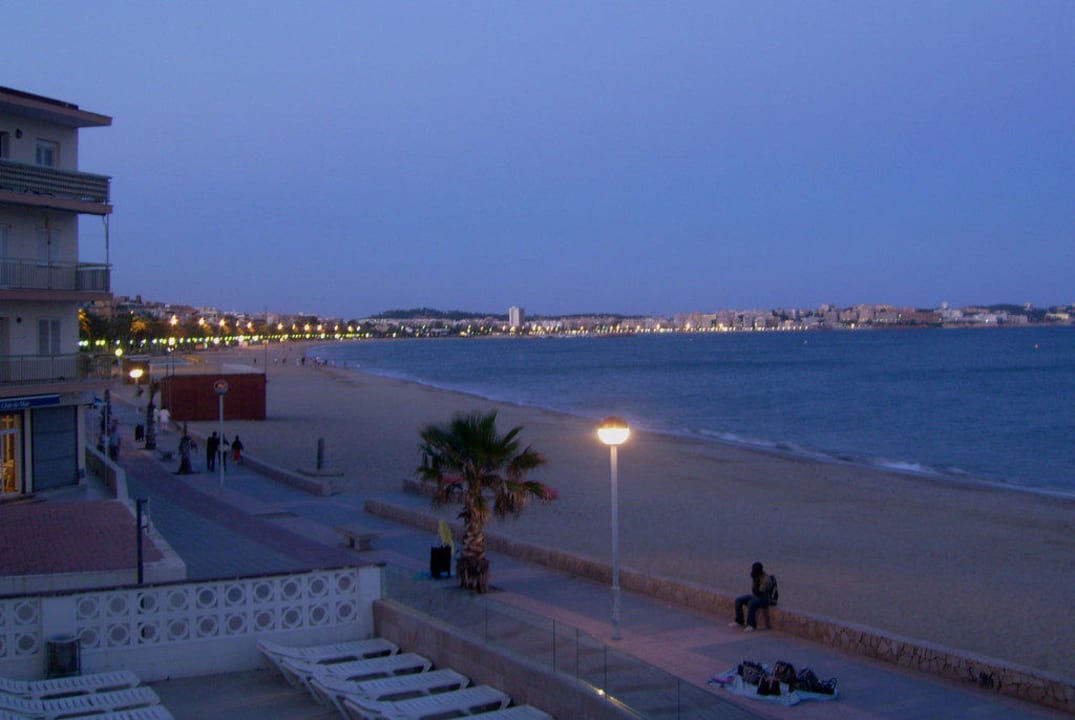 Abendstimmung am Strand Hotel Augustus