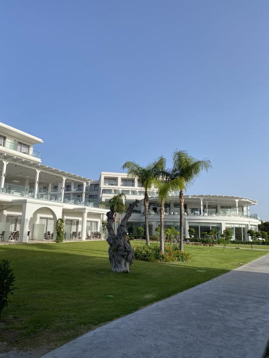 Außenansicht Asterias Beach Resort
