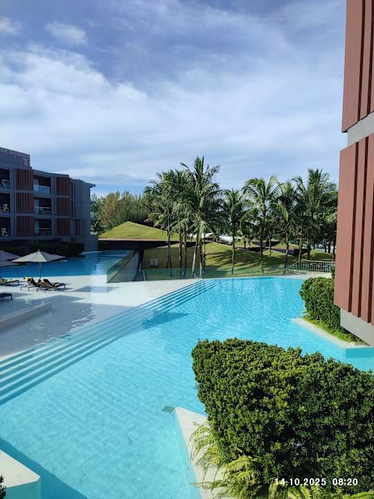 Pool La Vela Khao Lak