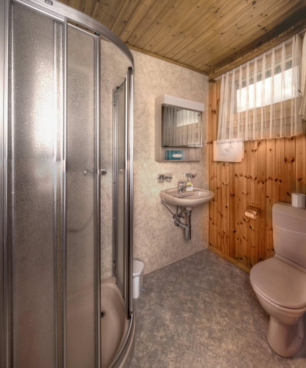 Hotel Wannenhorn Badezimmer Hotel Wannenhorn