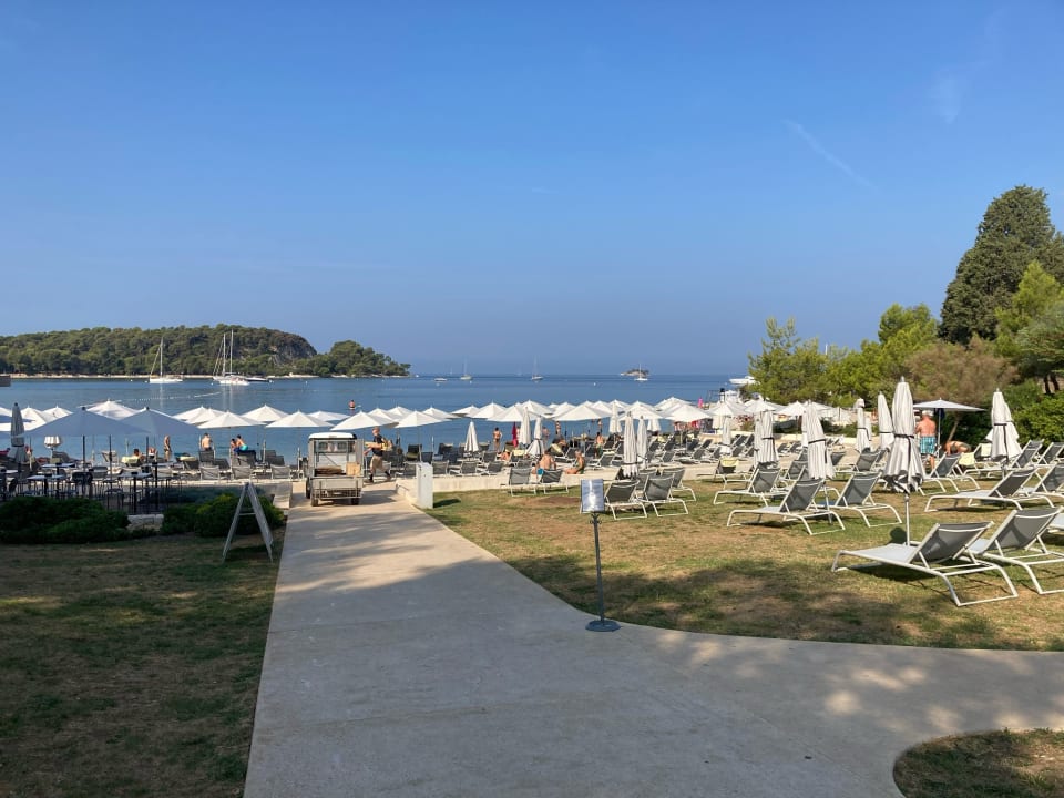 Strand Eden Hotel by Maistra Collection