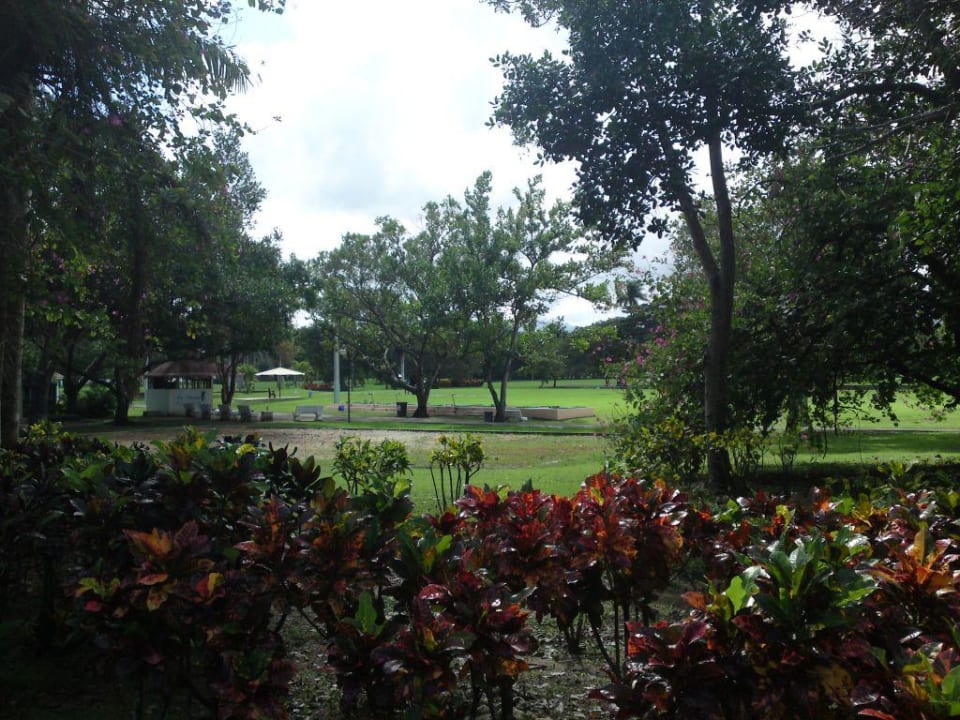 Außenanlage Playa Dorada mit Golfplatz Puerto Plata Village