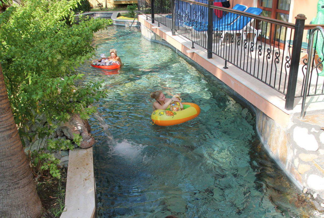 Eine Seefahrt die ist lustig! Club Grand Aqua