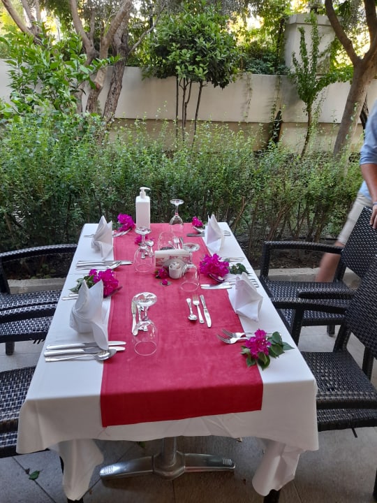 Gastro Seamelia Beach Resort