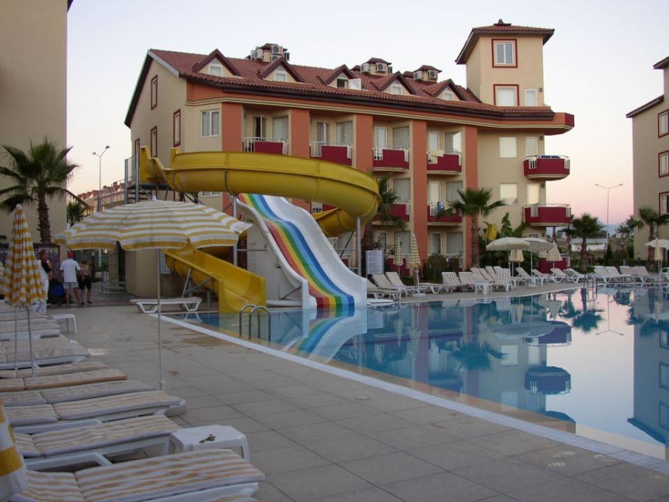 Wasserrutsche für Groß und Klein Hotel Orfeus Park