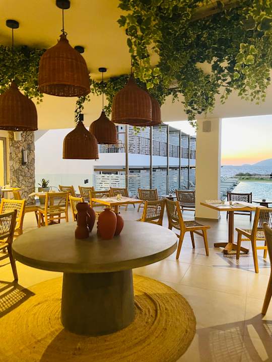 Gastro Paralos Kyma Dunes