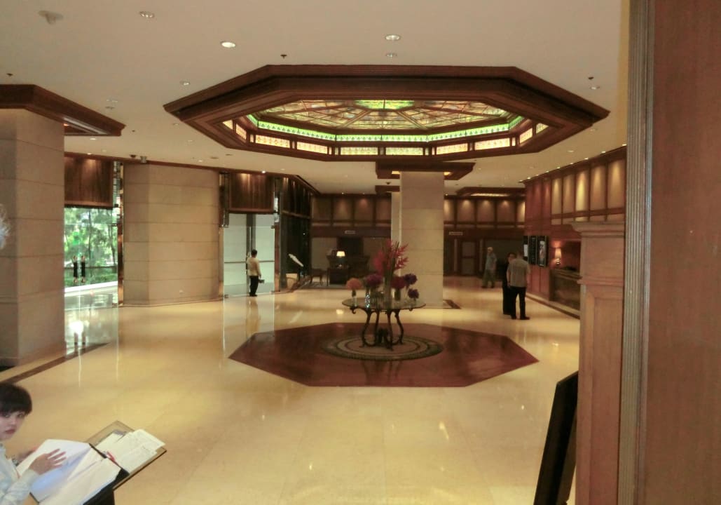 Die Lobby vom Frühstücksbüffet aus gesehen The Landmark Bangkok