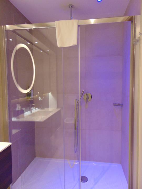 Zimmer Mercure Almaty City Center