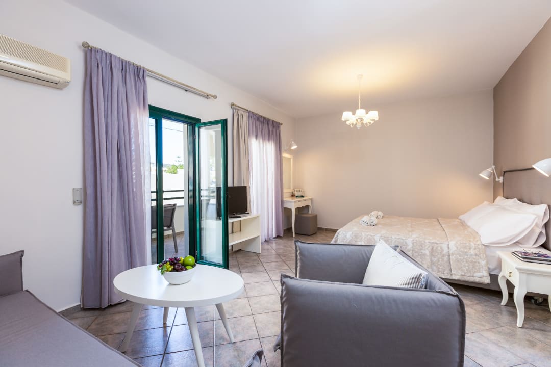 Zimmer Hotel Manos Palace