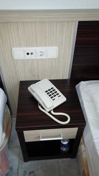 Nur geknaupt Semt Luna Beach Hotel