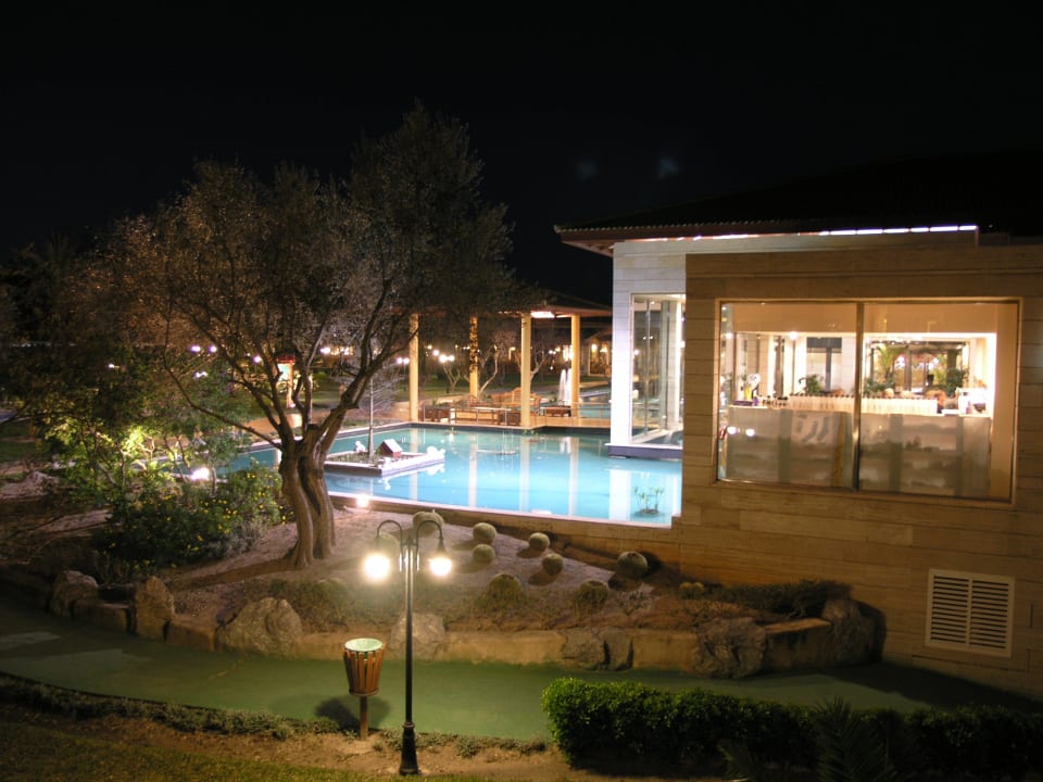 Am Abend Prinsotel La Dorada