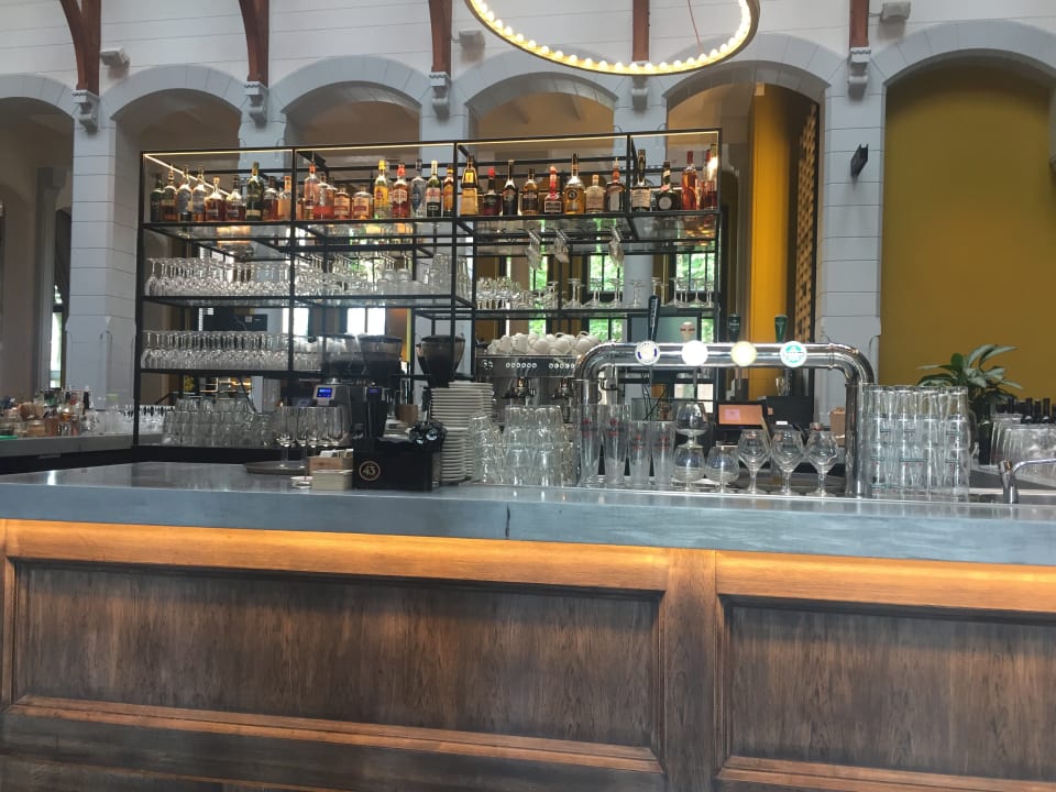 Restaurant Post Plaza Hotel & Grand Café