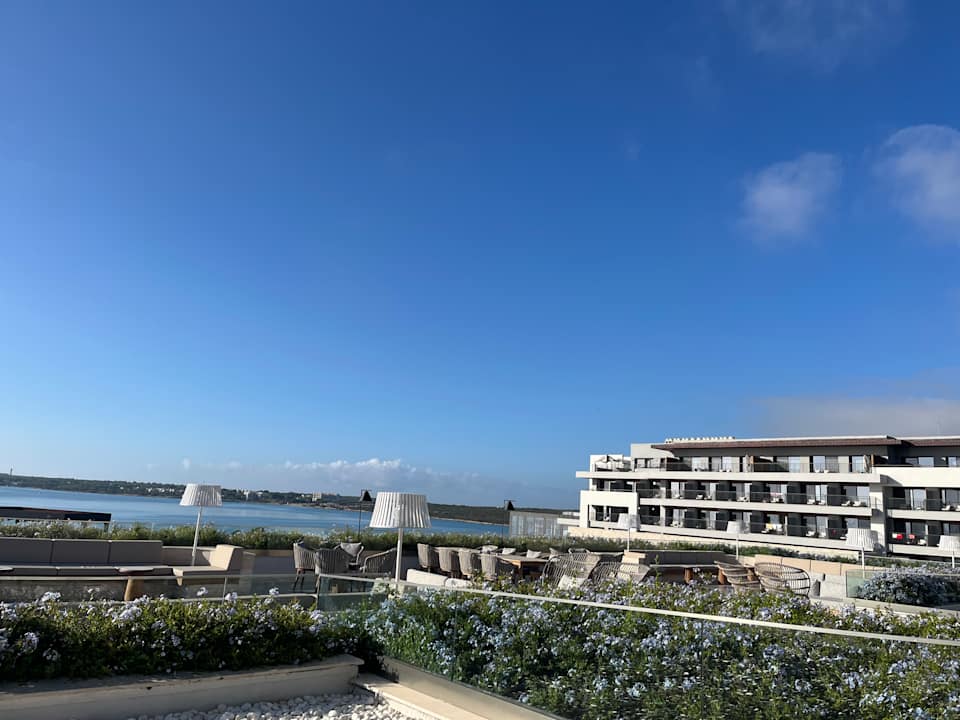 Ausblick Anda Barut Collection