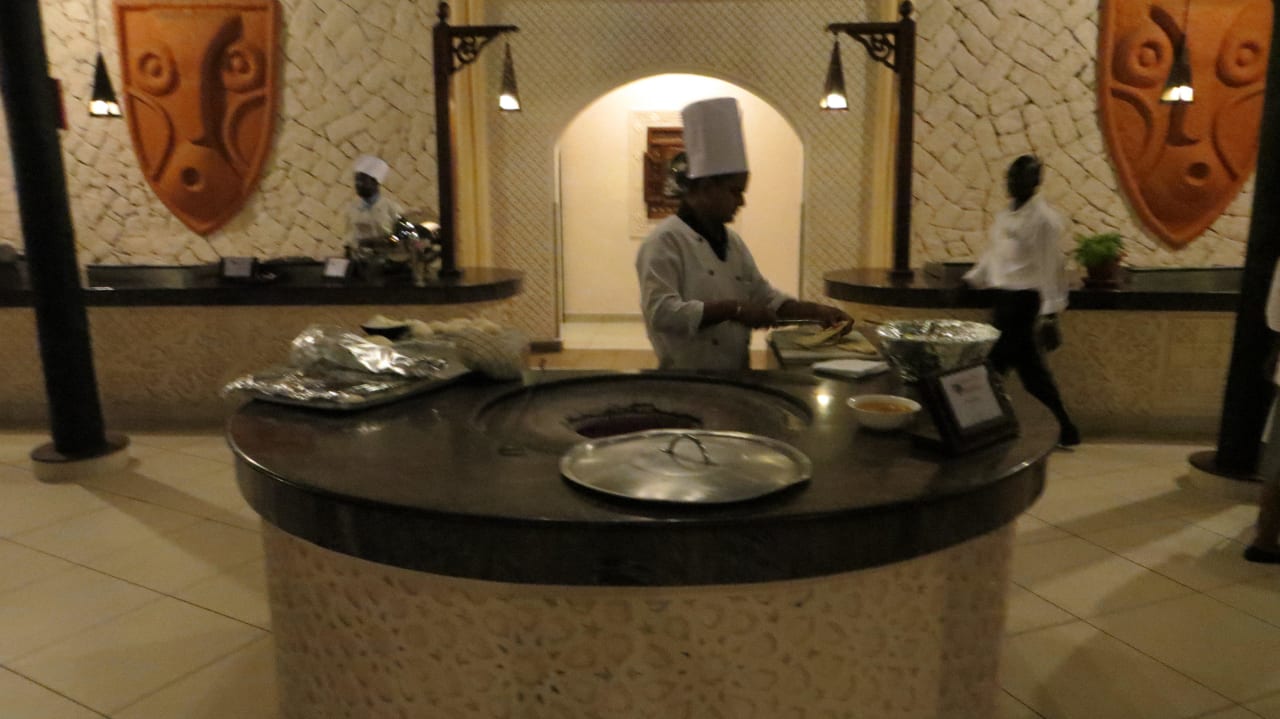 Ausschnitte des abendlichen Buffet`s Hotel Southern Palms Beach Resort