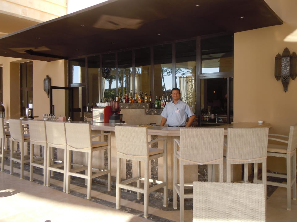 Lobbybar aussen am Pool Makadi Spa - Adults only