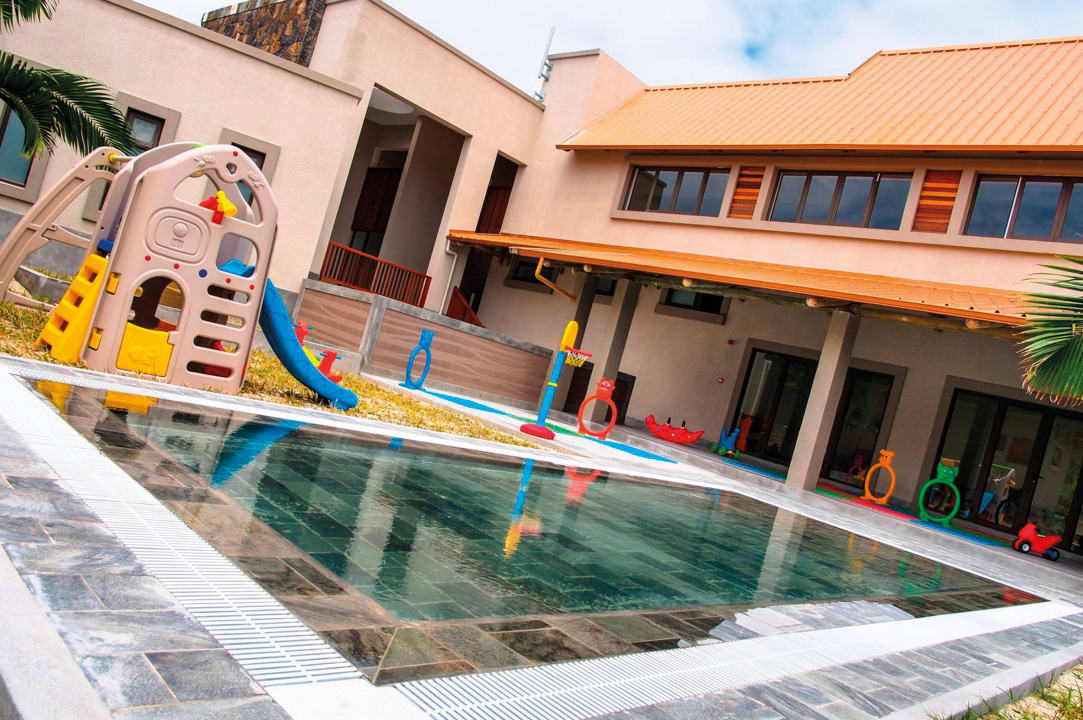 Ti Dodo Kids Club Crystals Beach Resort Belle Mare, a member of Radisson Individuals