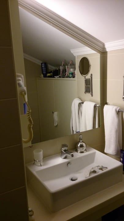 Schräge Waschgelegenheit  Side Star Beach