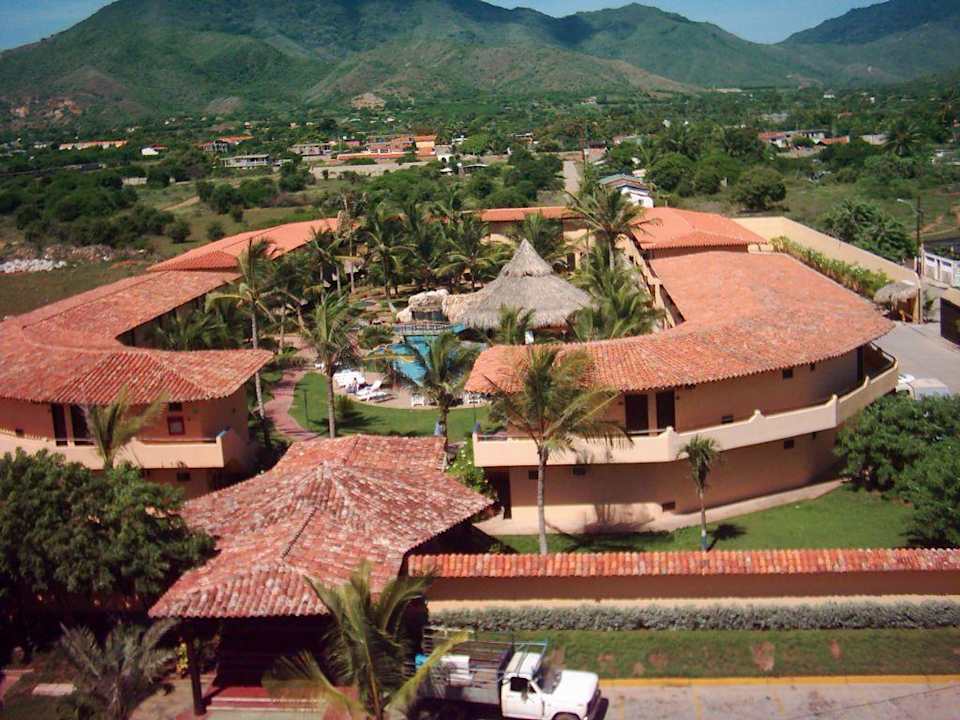 Bungalowanlage mit Pool und Sandwich-Bar Hotel Pueblo Caribe