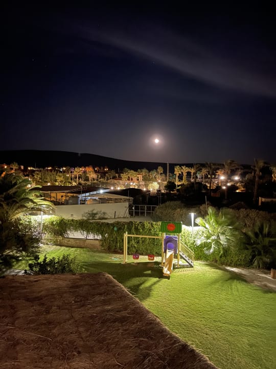 Ausblick Design Plus Seya Beach Hotel
