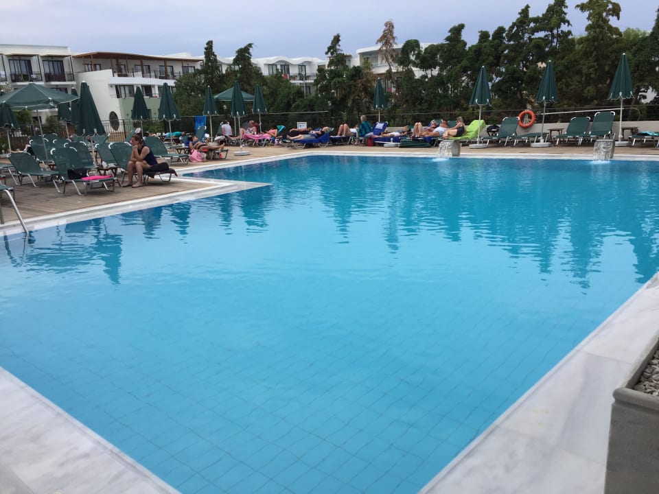 Pool Arminda Hotel and SPA