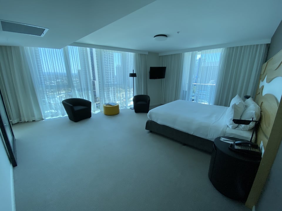Zimmer Hilton Surfers Paradise Hotel & Residences