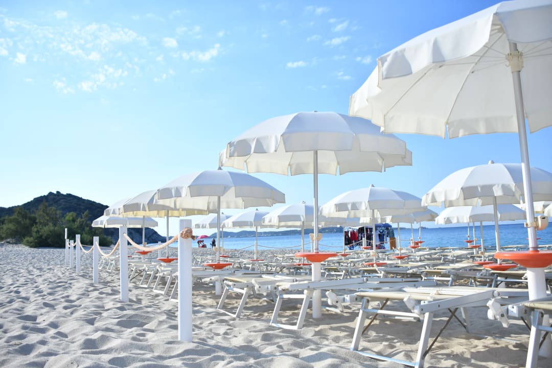 Strand iH Hotels Villasimius Le Zagare Resort