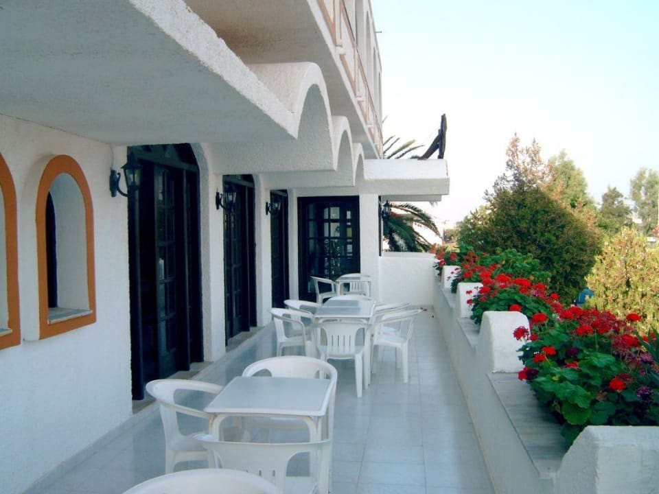 Hotelterrasse Hotel Hermes