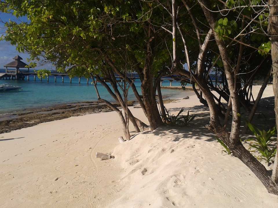 8 NH Collection Maldives Reethi Resort