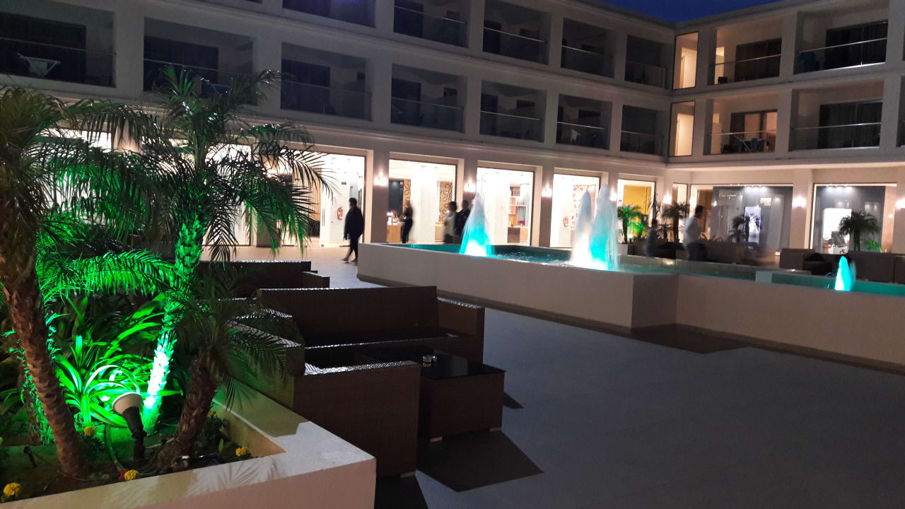 Sonstiges Asterias Beach Resort