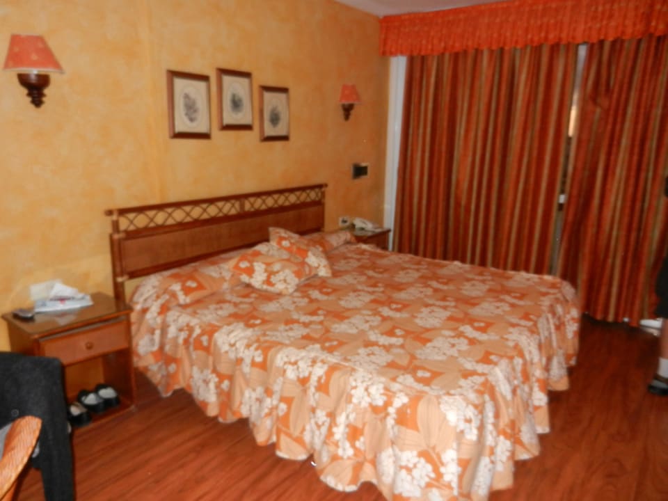 Bett Ole Tropical Tenerife