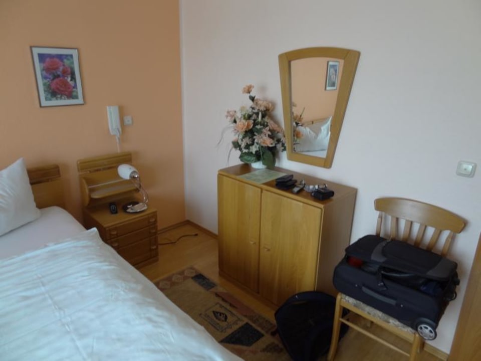 Zimmer Hotel Akropolis Zur Wilhelmshöhe