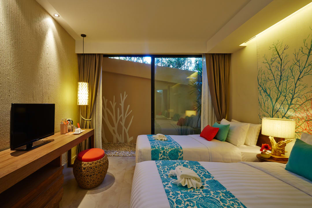 Zimmer Bandara Phuket Beach Resort